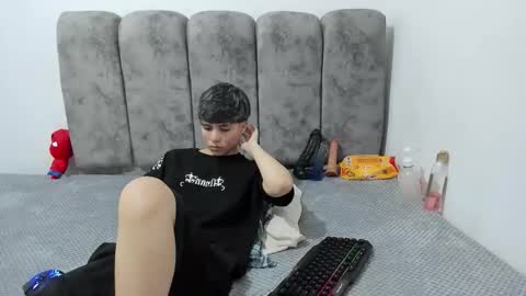 Bruno Cruz online show from May 8, 2:59 am