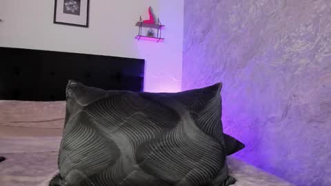 Bubbalo  online show from November 6, 2:39 am