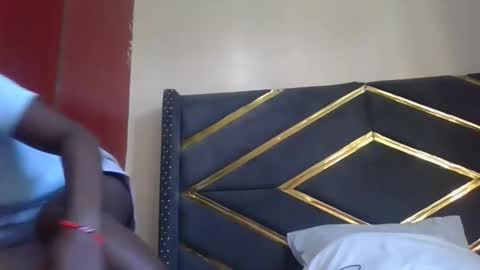 Bobbie online show from June 10, 10:03 am