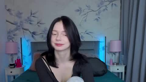 Leona online show from February 17, 11:04 pm