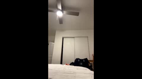 budszfuryou online show from May 3, 3:32 am