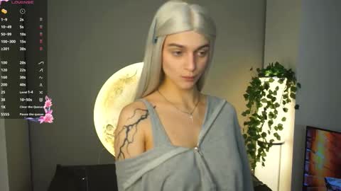 buffycabler online show from December 3, 8:44 pm