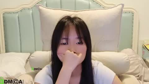 Sandy----xx online show from April 30, 1:49 pm