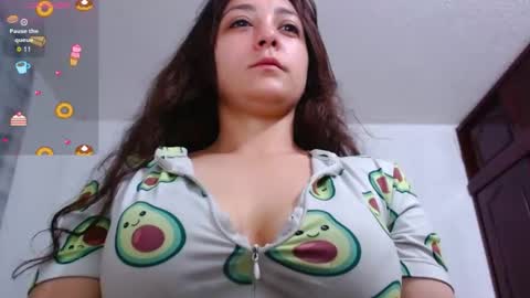 bunny_chloe online show from December 21, 1:43 am