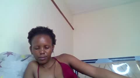 Snapshot of bunnydiva_ chatting on October 10, 12:10 pm bunnydiva_ online show from October 10, 12:10 pm