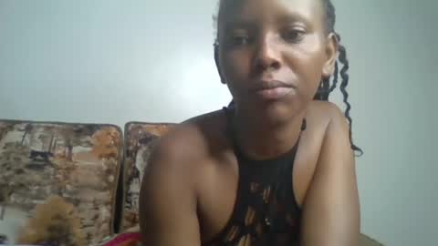 bunnydiva_ online show from April 23, 3:36 am