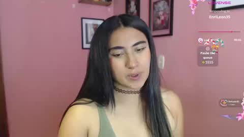 Snapshot of bunnyemilyr0s33 chatting on September 25, 5:11 pm bunnyEmilyR0s33 online show from September 25, 5:11 pm
