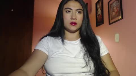 Snapshot of bunnyemilyr0s33 chatting on January 24, 7:51 am bunnyEmilyR0s33 online show from January 24, 7:51 am