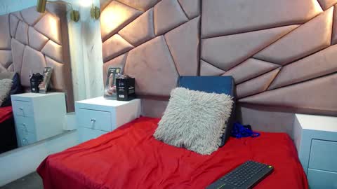 bunny online show from November 9, 6:15 pm