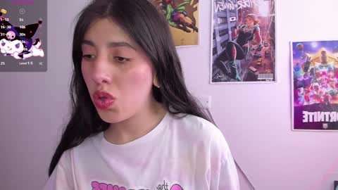 Snapshot of bunnyy09 chatting on January 23, 6:03 pm Jess online show from January 23, 6:03 pm