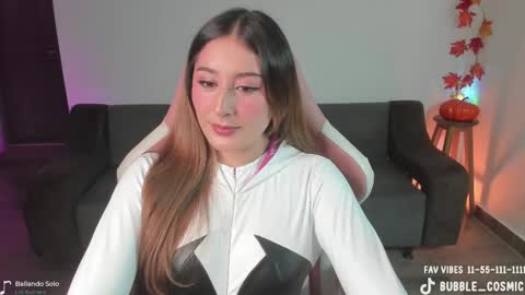 Snapshot of burbuja_cosmic chatting on October 12, 3:09 am Im Val Welcome to my room My instagram Bubble cosmic online show from October 12, 3:09 am