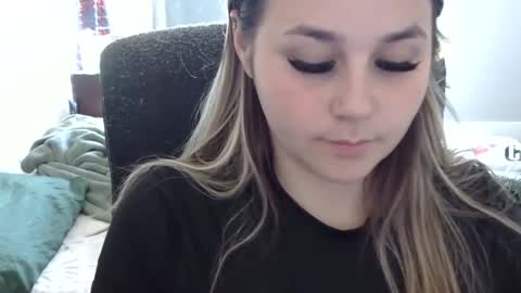 bxbydior online show from September 12, 6:04 pm