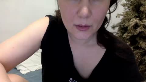 Lamb online show from April 29, 5:51 pm