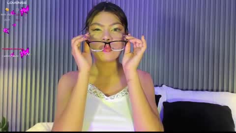 CailynBrown online show from March 11, 4:08 am