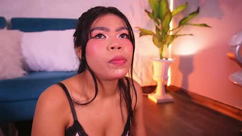 CailynBrown online show from April 24, 4:48 am