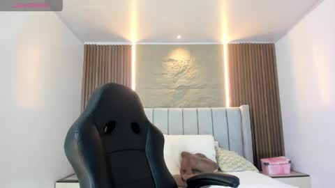 Calanthe  online show from April 24, 3:20 am