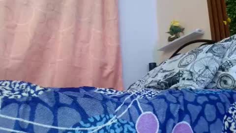 calimasalas2 online show from February 27, 1:38 am