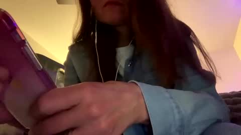 calishop1 online show from March 10, 4:28 am