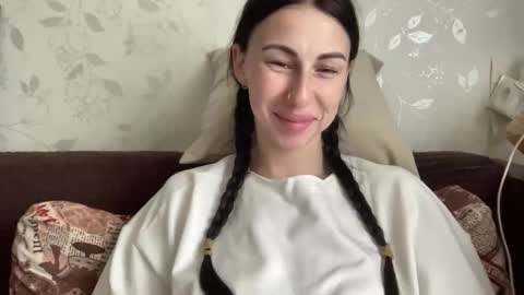 Anna online show from April 7, 5:53 am