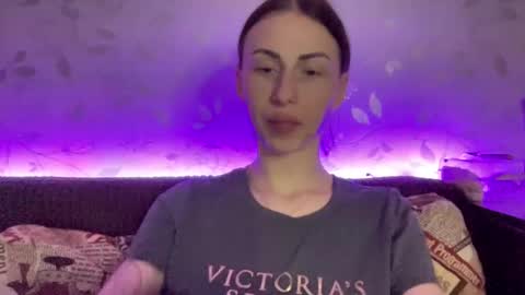 Snapshot of call_me_dad_ chatting on March 3, 7:46 pm Anna online show from March 3, 7:46 pm