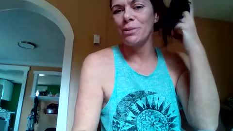 Calli online show from February 12, 7:37 pm