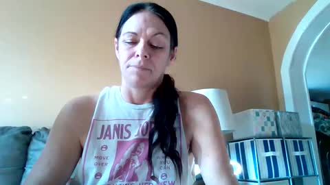 Calli online show from February 9, 9:28 pm