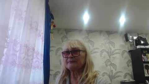 CamDiva1 online show from October 26, 10:22 am