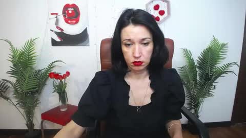 Cameronenns online show from April 25, 1:52 pm