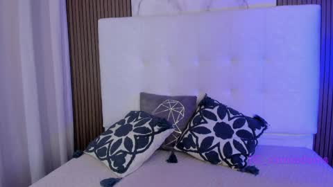 cami_adamss online show from April 21, 11:39 am