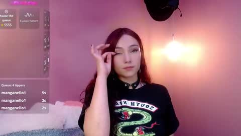 Snapshot of cami_fire chatting on February 12, 3:07 am Cami online show from February 12, 3:07 am