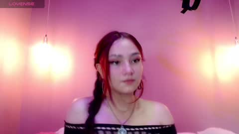 Snapshot of cami_fire chatting on January 2, 7:40 pm Cami online show from January 2, 7:40 pm