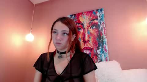 Snapshot of cami_fire chatting on September 25, 9:34 pm Cami online show from September 25, 9:34 pm