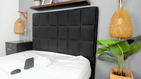 C A M I online show from January 28, 2:11 am