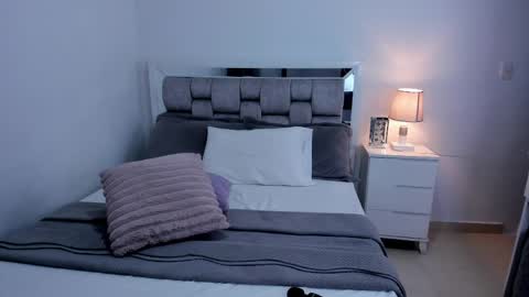 Camila buitrago online show from April 21, 1:42 am