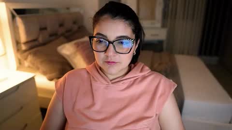 Snapshot of camila_buitrago chatting on October 16, 12:46 am Camila buitrago online show from October 16, 12:46 am