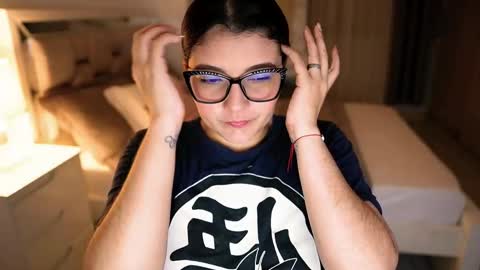 Snapshot of camila_buitrago chatting on September 22, 3:05 am Camila buitrago online show from September 22, 3:05 am