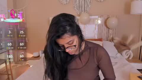 camila_bustamante_ online show from July 3, 4:13 pm