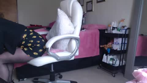 Snapshot of camila_cute5 chatting on January 6, 2:14 pm Camila online show from January 6, 2:14 pm