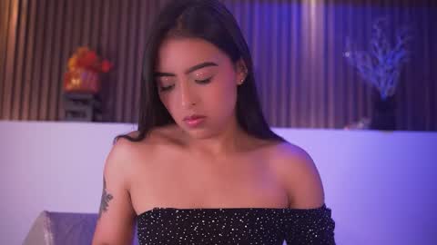 Camila online show from February 11, 4:25 am