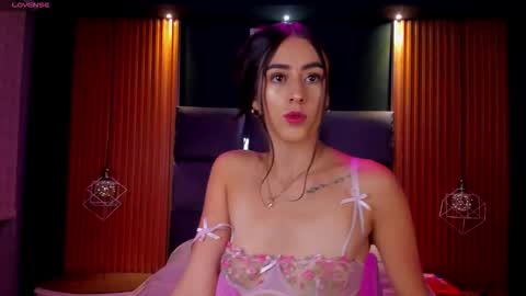 camila_martinez9 online show from September 12, 11:50 am