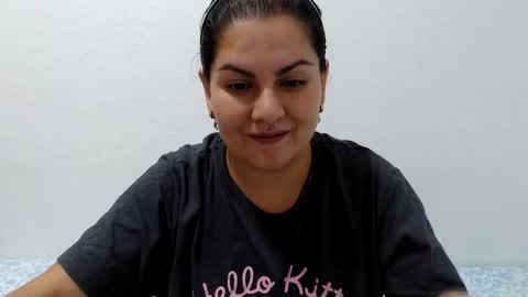 Snapshot of camila_villanueva chatting on October 7, 10:58 pm Camila Villaneva online show from October 7, 10:58 pm