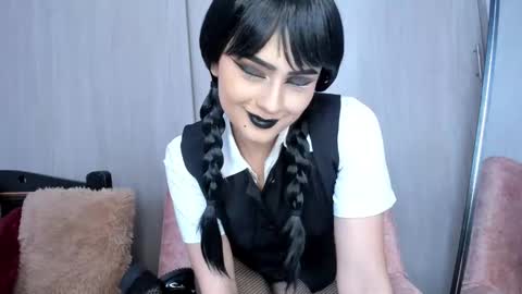 Cami  online show from October 3, 1:38 pm