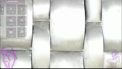 camila benitez online show from October 3, 11:15 am