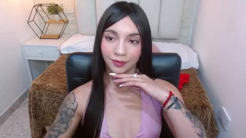 Cami online show from April 22, 12:13 pm