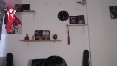 kira online show from April 19, 7:05 pm