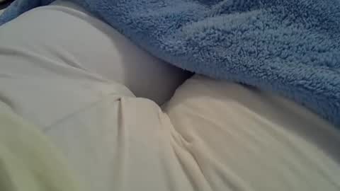 flash 50 tokens BIG CLIT  tits pussy. masturbation big clit 150 tokens fingers inside pussy 1000 tk  pump big clit 300 tk online show from April 26, 3:10 pm