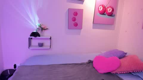 Camila  online show from February 20, 4:33 am