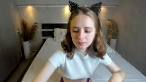 Camilla online show from October 10, 1:32 am