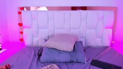 Camille online show from April 27, 1:52 pm