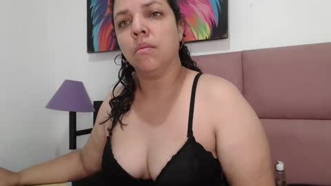 Snapshot of camturbery chatting on January 5, 11:48 am camturbery online show from January 5, 11:48 am